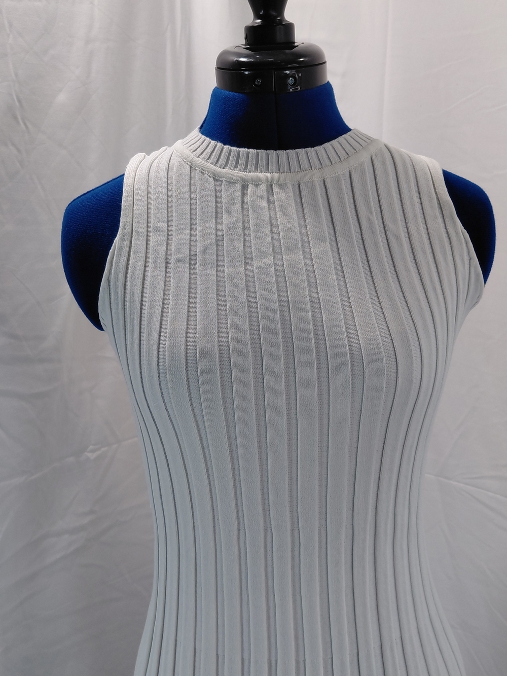 Commense White Ribbed Sleeveless Maxi - Picture 9 of 15